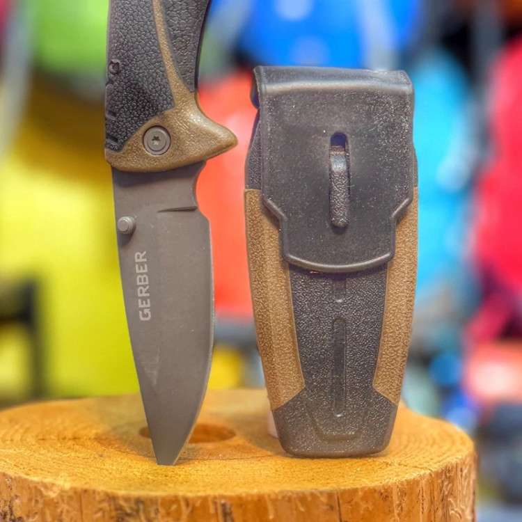 چاقو گربر Gerber (غلاف و چاقو تیز کن دار)